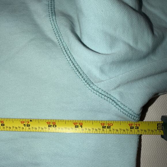 IZOD Saltwater Relaxed Classic Blue, Large - 100% COTTON SWEAT SHIRT - Picture 4 of 8